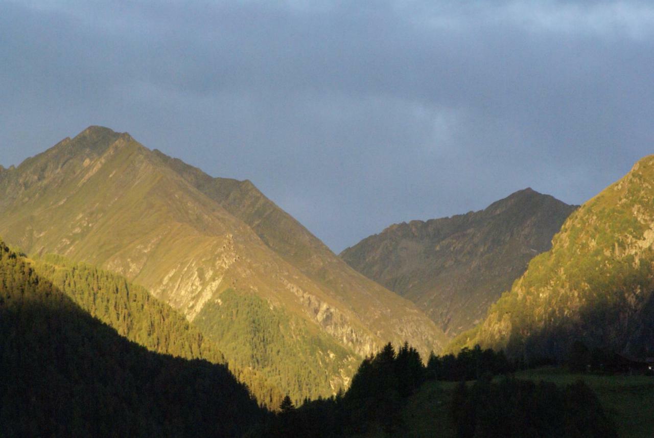 Hotel Gastehaus Alpenruh Prägraten Zewnętrze zdjęcie